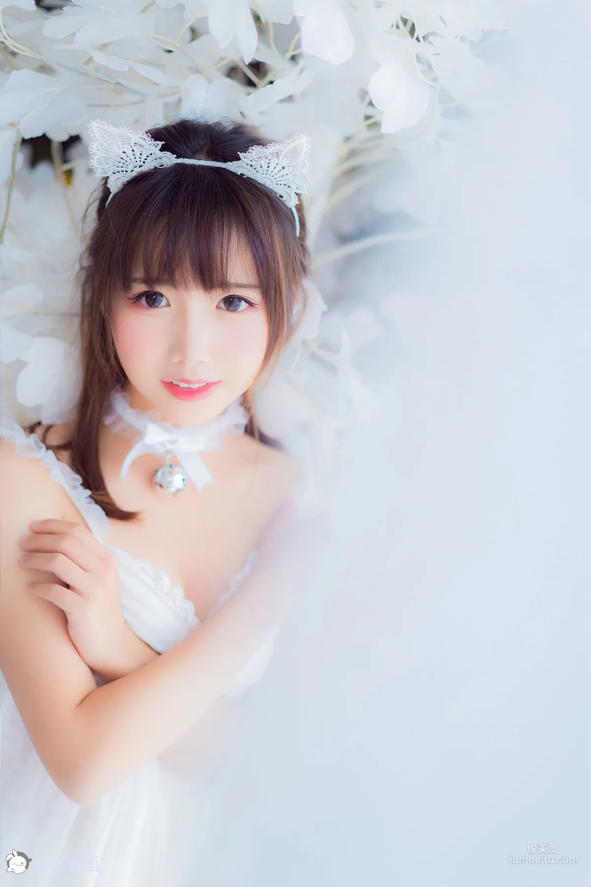 面餅仙兒《吊帶睡衣》 [福利COSPLAY] 寫真集 44