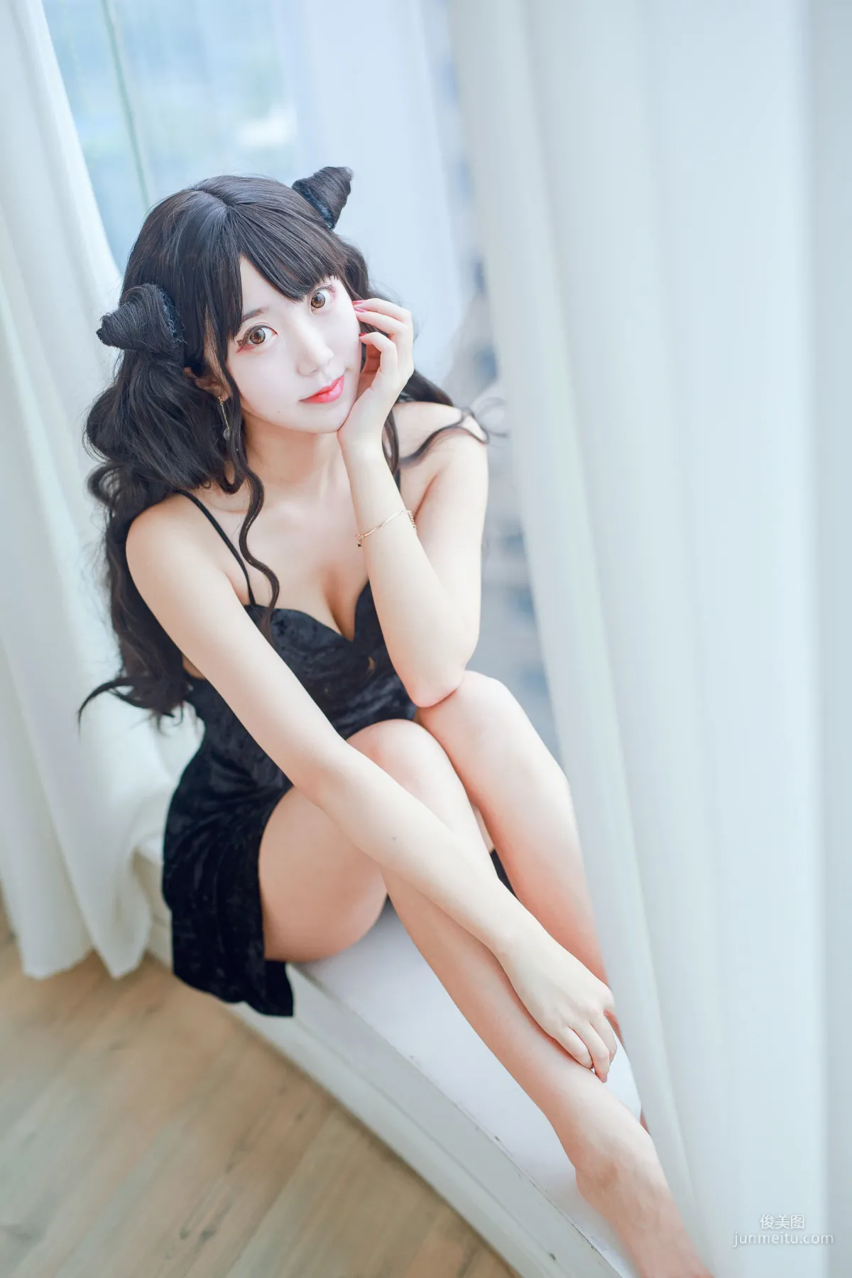 COSER黑川《小惡魔黑裙子》 [COSPLAY少女] 寫真集 16