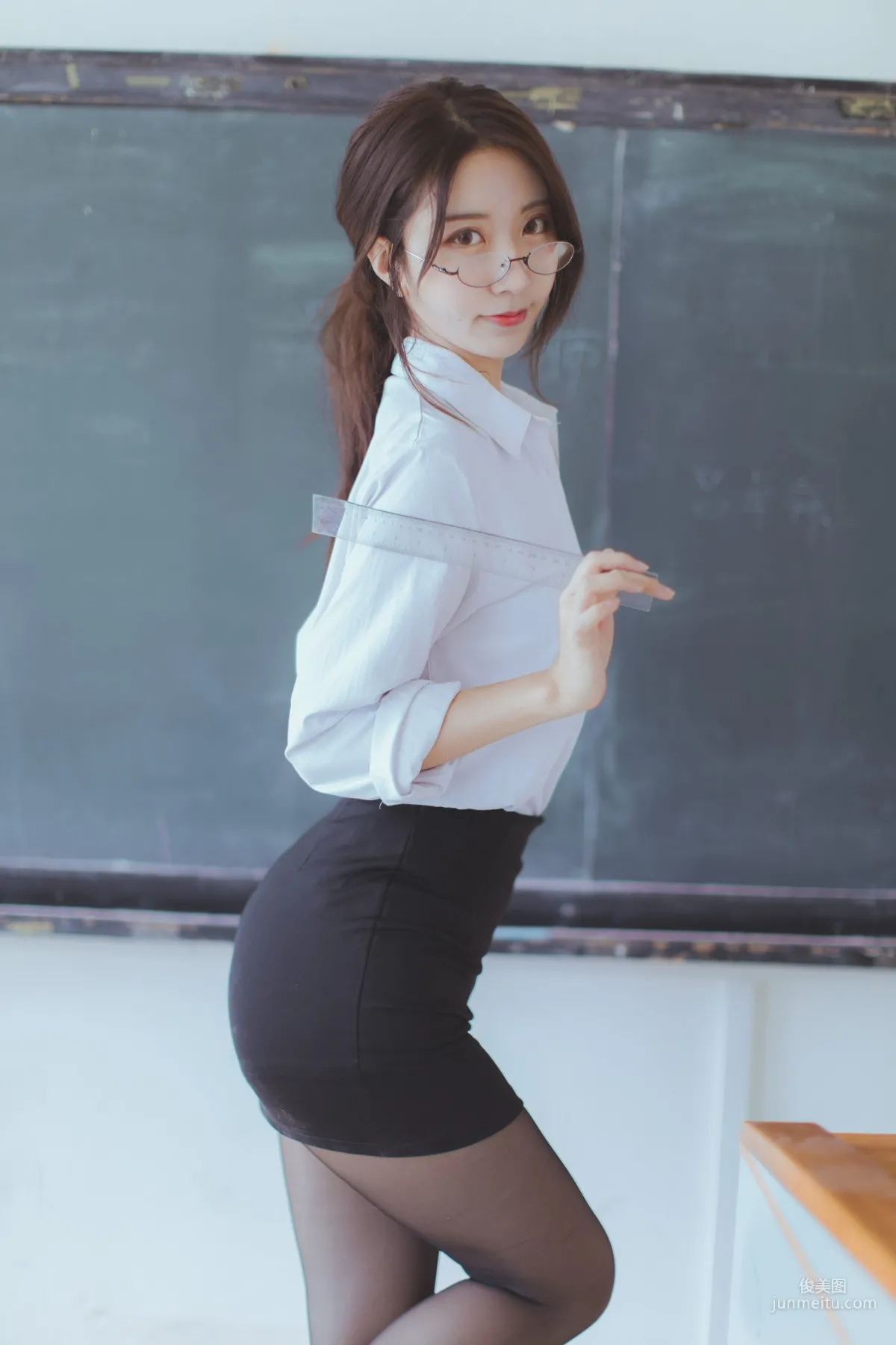 COSER黑川《黑絲教師》 [COSPLAY福利] 寫真集 31