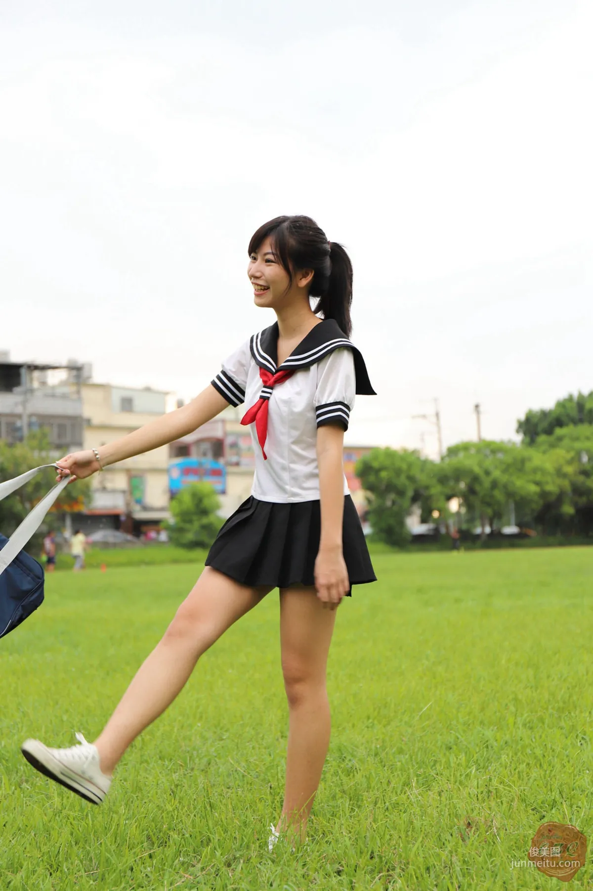 制服の女生 林溫蒂 [台灣正妹] 寫真集 33