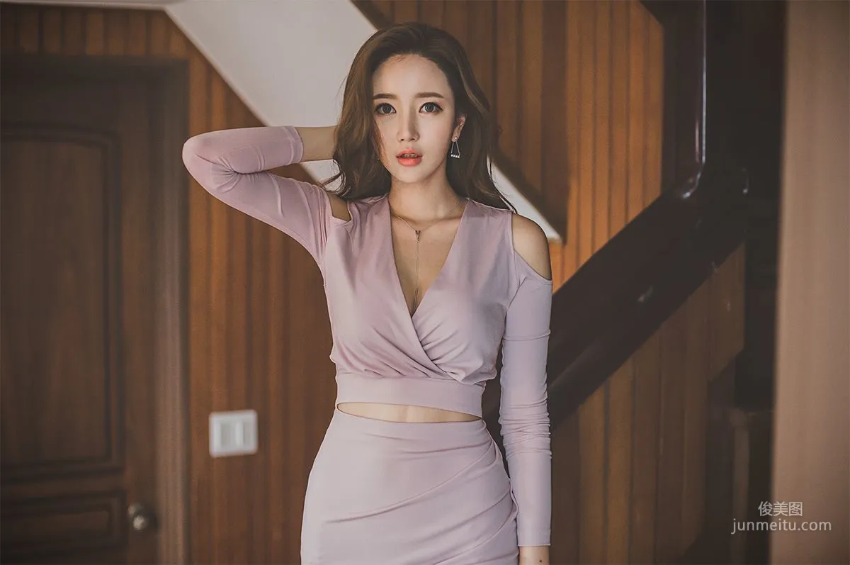 李妍靜《絕美氣質女神5》韓國美女寫真集 53