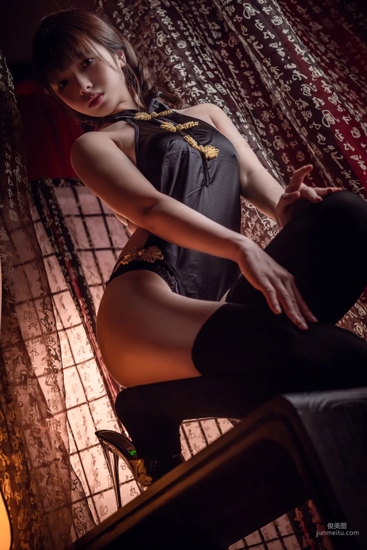 雯妹《黑絲肚兜》 [COSPLAY福利] 寫真集 10