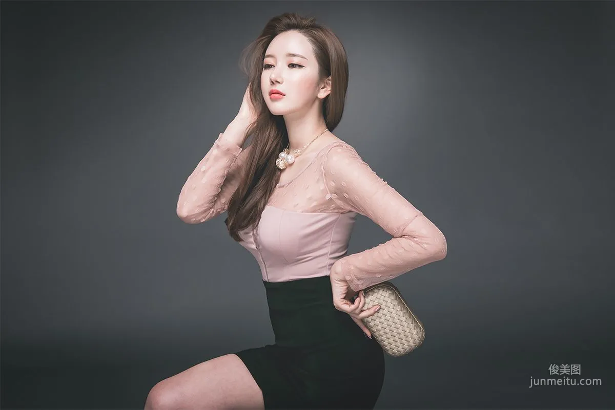 李妍靜《韓國網紅服裝模特2》寫真集 35