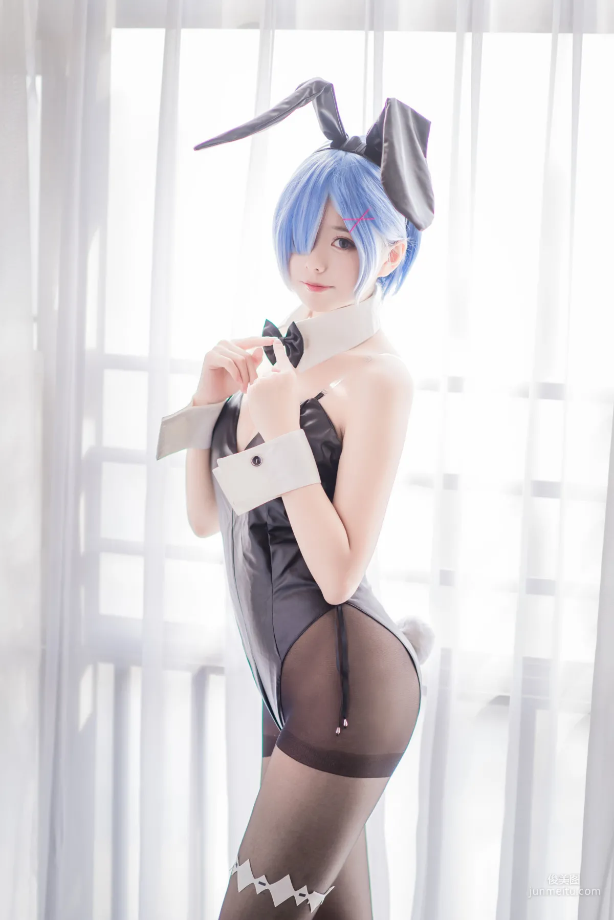 小野妹子w《白色紗裙+蕾姆護士+蕾姆兔女郎》 [COSPLAY美女] 寫真集 24