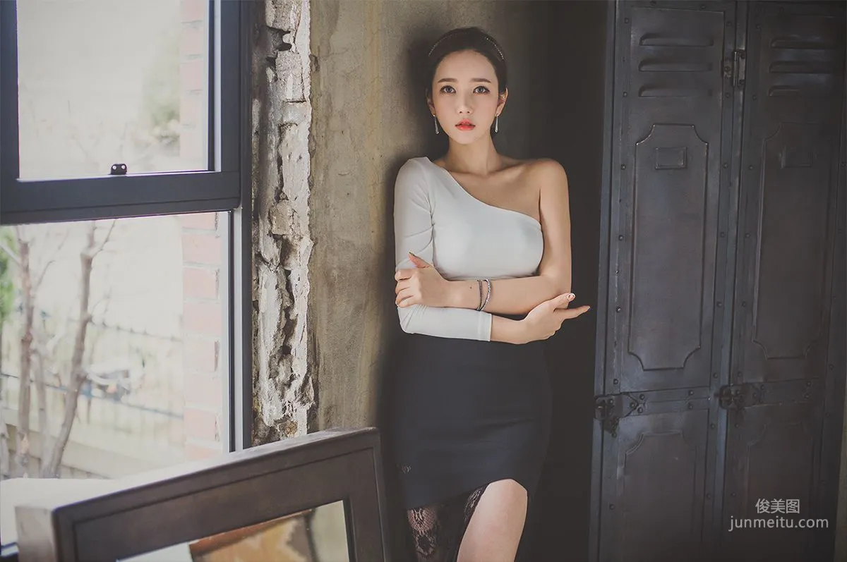 李妍靜《絕美高雅氣質女神3》寫真集 29