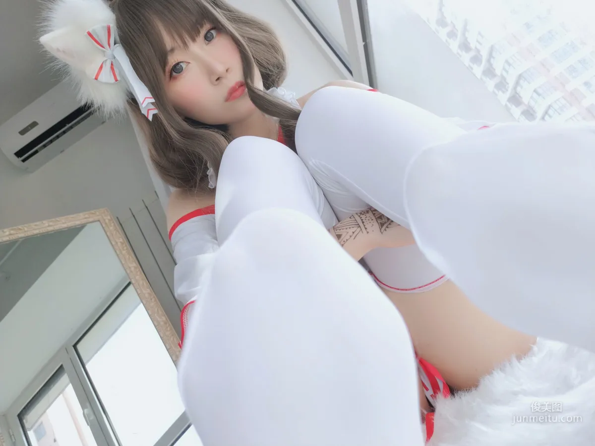 COSER白銀81《神社飼養的小狐狸》 [COSPLAY少女] 寫真集 18