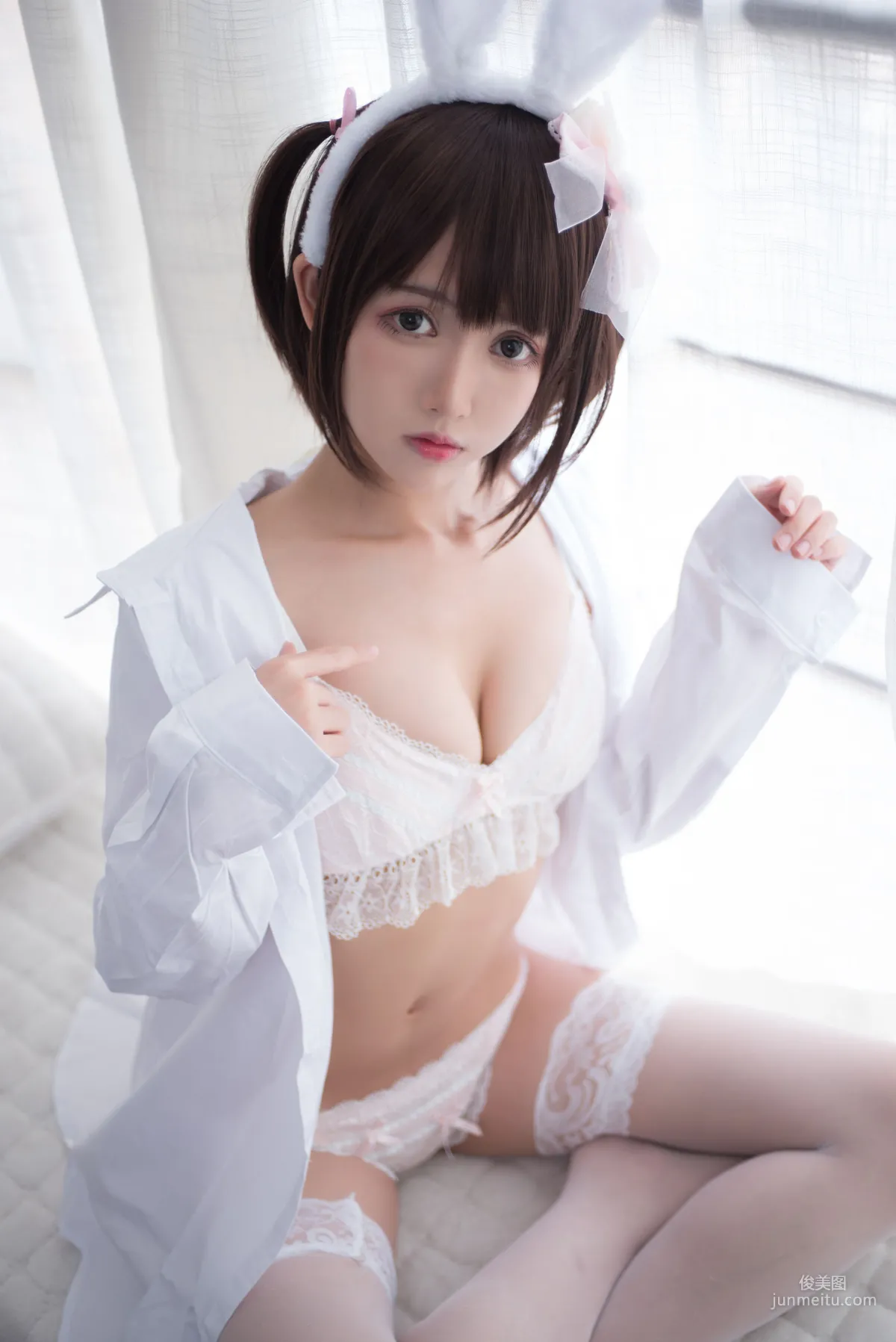 鳗魚霏兒《獸耳+白色蕾絲情趣》 [COSPLAY美女] 寫真集 1
