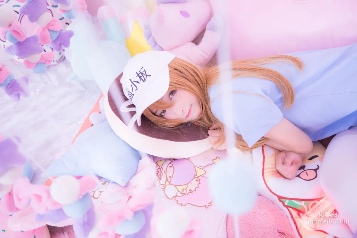 神楽坂真冬《血小闆》 [COSPLAY少女] 寫真集 36