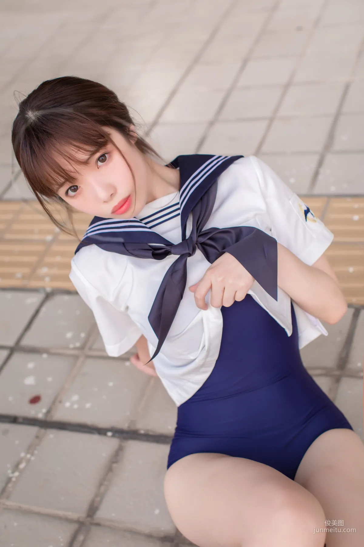 COSER雯妹《JK+白絲+死庫水》 [COSPLAY福利] 寫真集 16