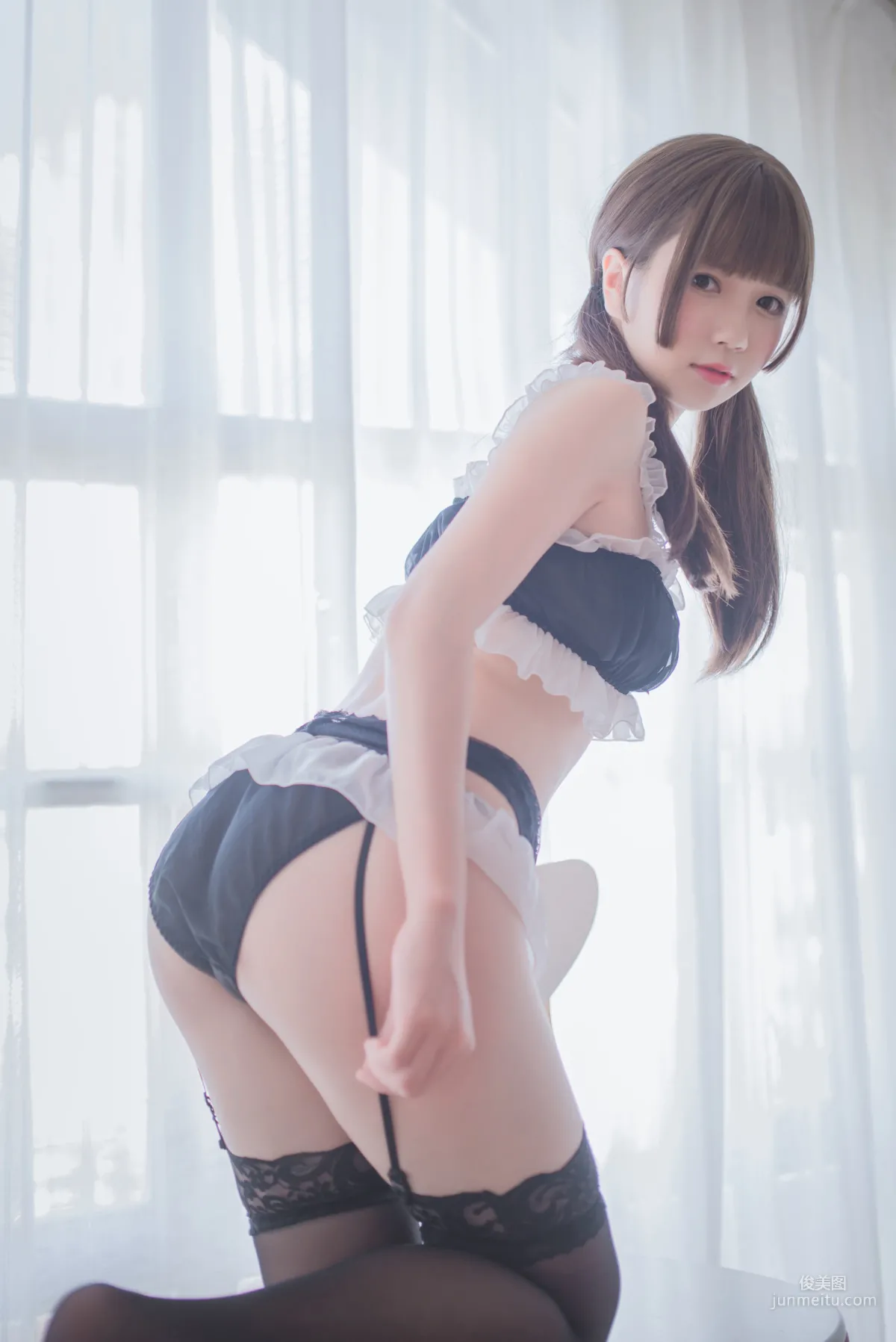 白金Saki《吊帶襪私房》 [COSPLAY福利] 寫真集 11