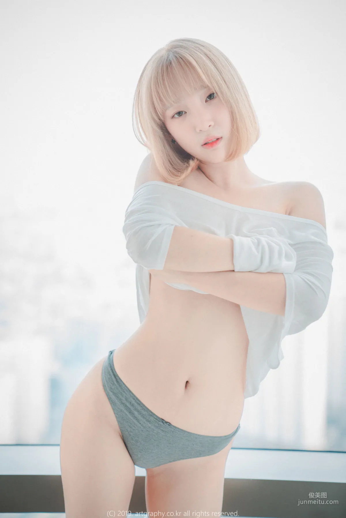 巨乳姜仁卿《丁字褲+T恤衫+網襪兔女郎》 [ARTGRAVIA] 寫真集 6