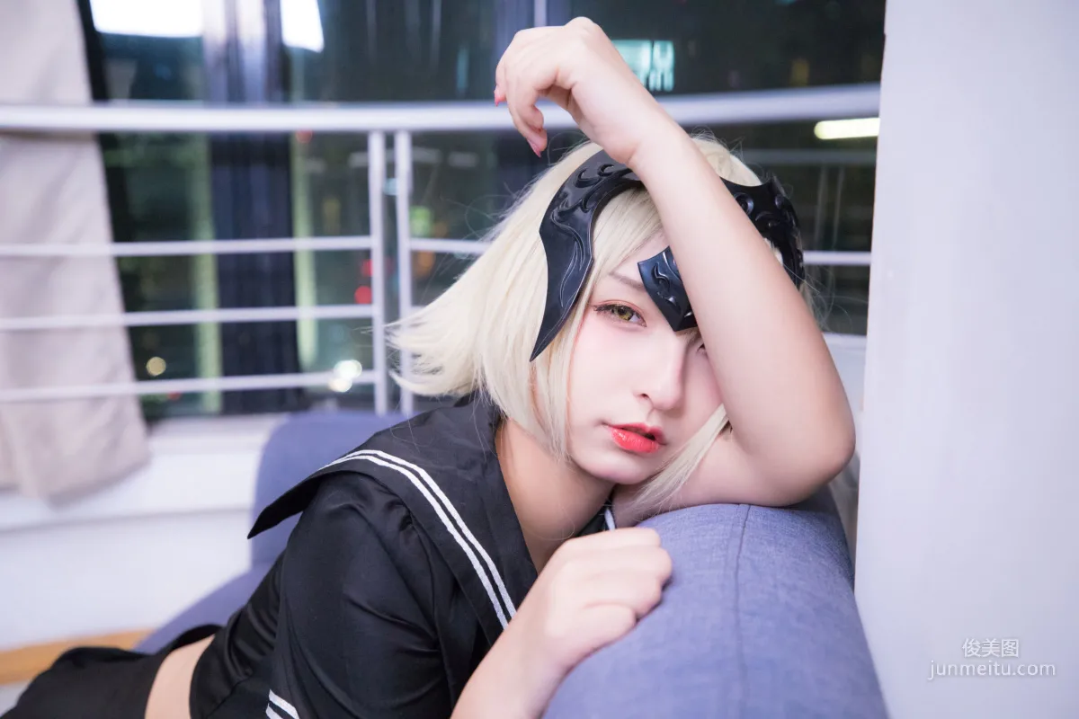 神楽坂真冬《放課後》 [蘿莉COSPLAY] 寫真集 35