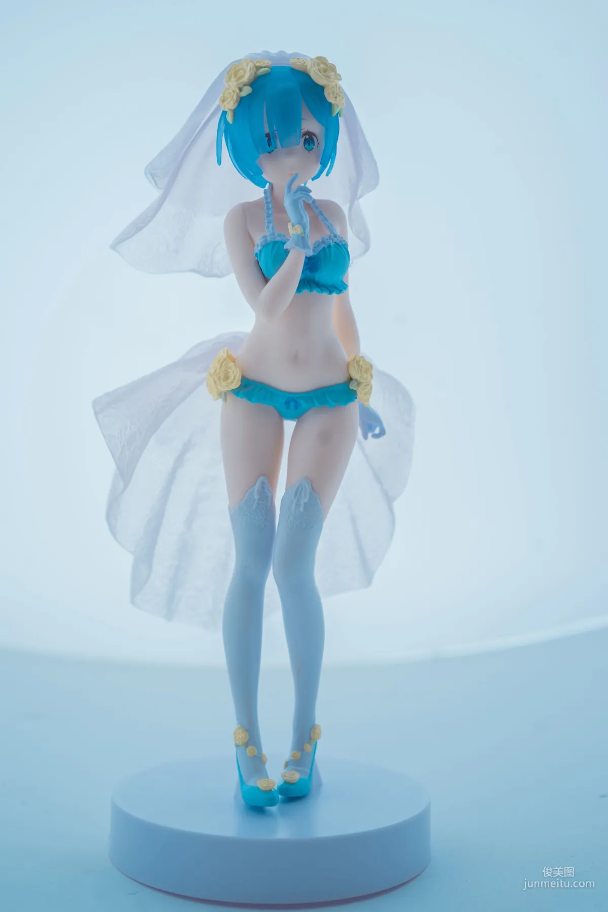 面餅仙兒《花嫁蕾姆》 [福利COSPLAY] 寫真集 17