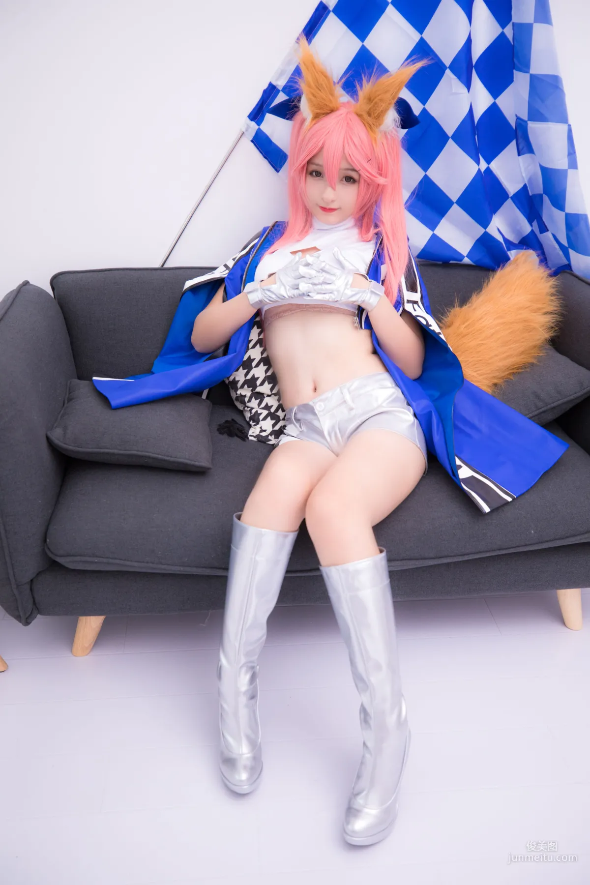神楽坂真冬《目標はあなた、エンジン全開！！》 [蘿莉COSPLAY] 寫真集 52