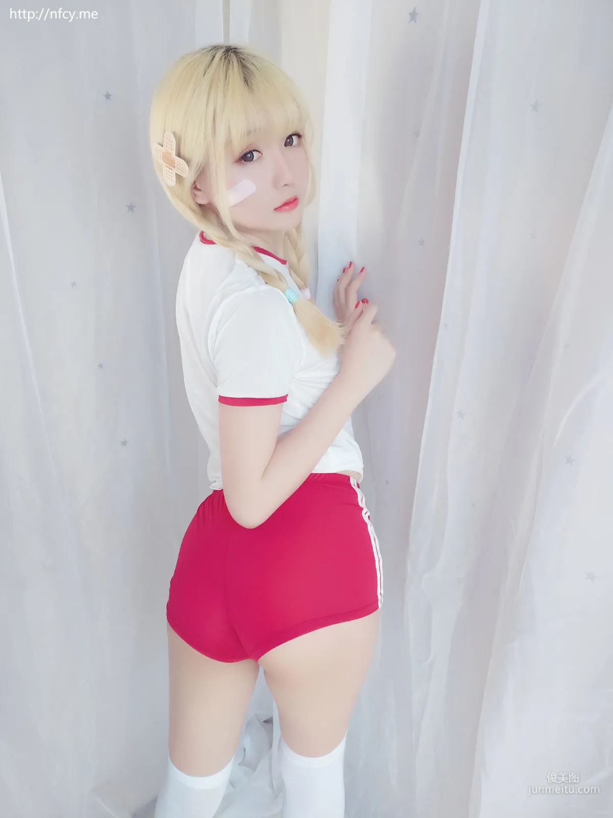 星之遲遲 《弱氣學園包》 [福利COSPLAY] 寫真集 47