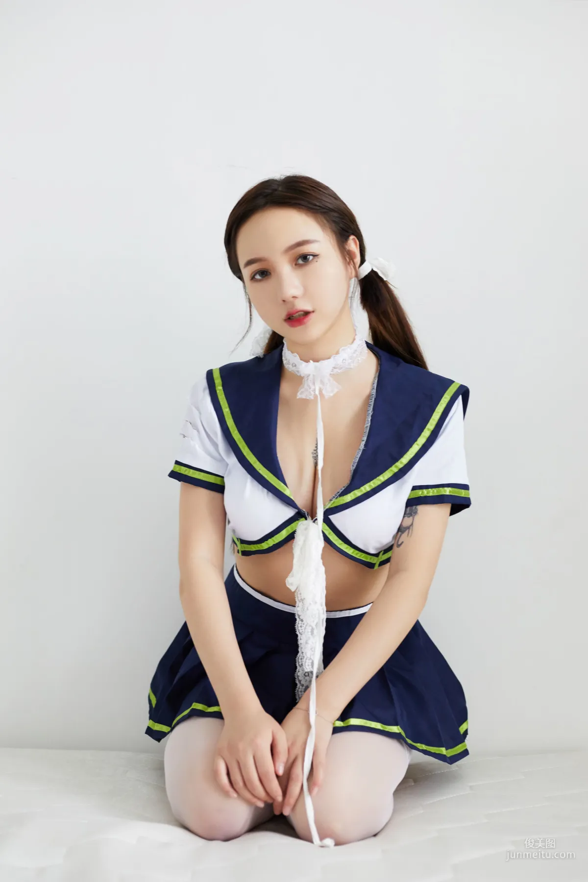 洛麗塔大哥《水手服+漁網襪》 [COSPLAY美女] 寫真集 4