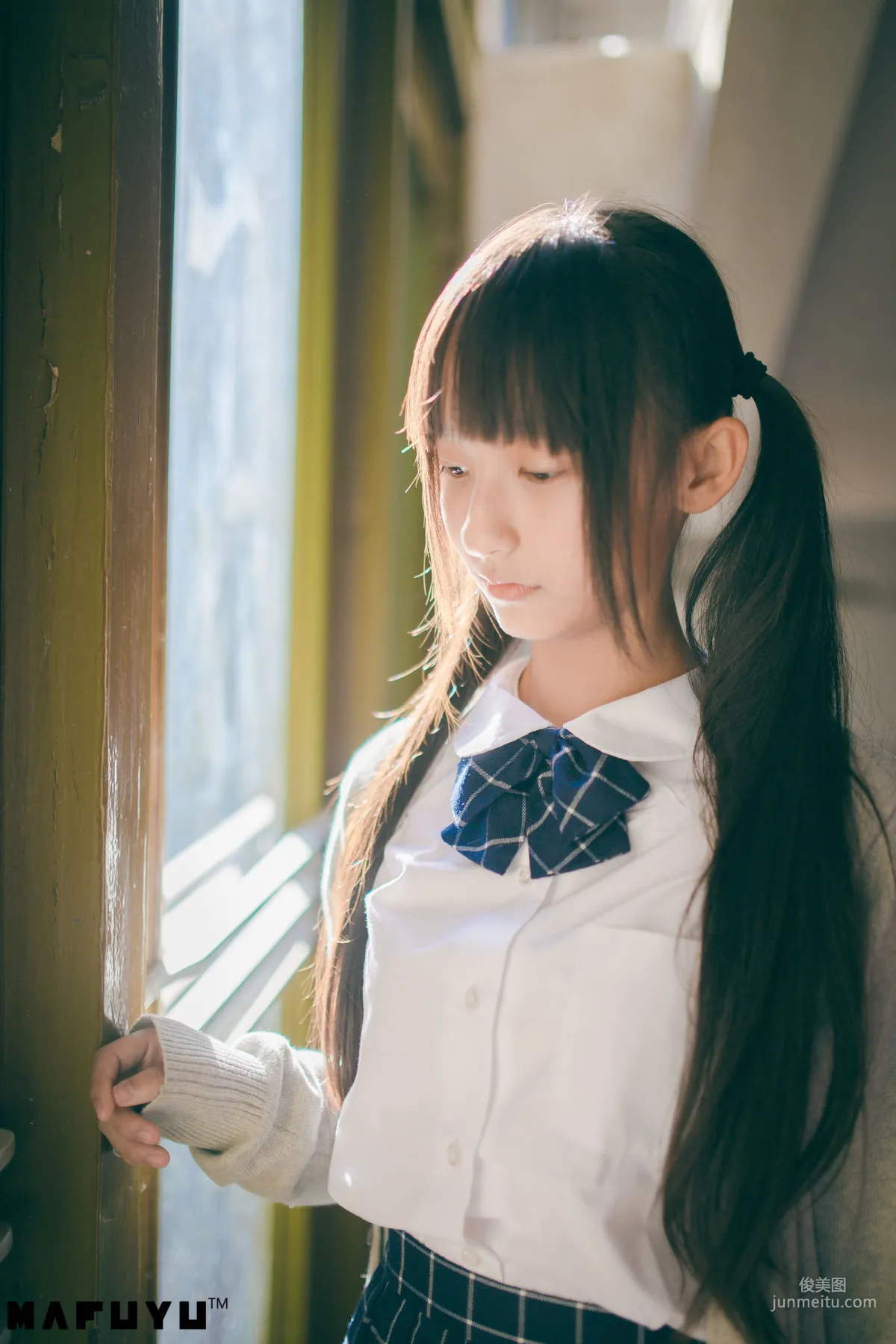 神楽坂真冬《陽光校服系列》 [COSPLAY美女] 寫真集 13
