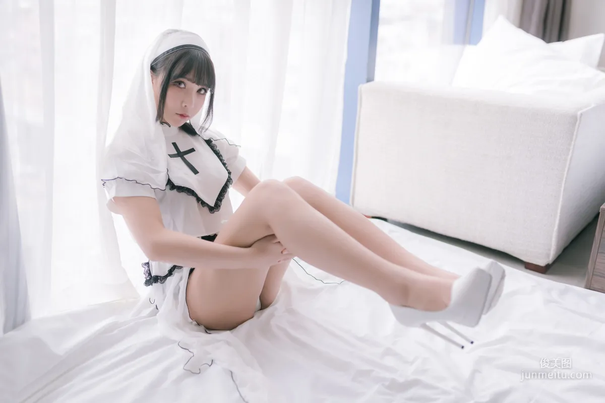 COSER抱走莫子aa《純白修女》 [COSPLAY美女] 寫真集 34