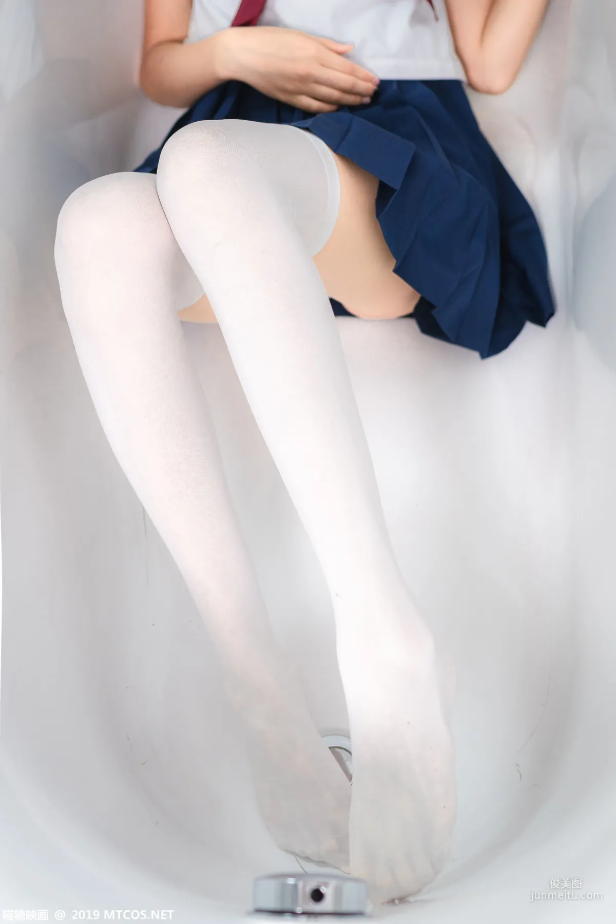 《蓝白水手服少女》 [喵糖映画] VOL.012 写真集34