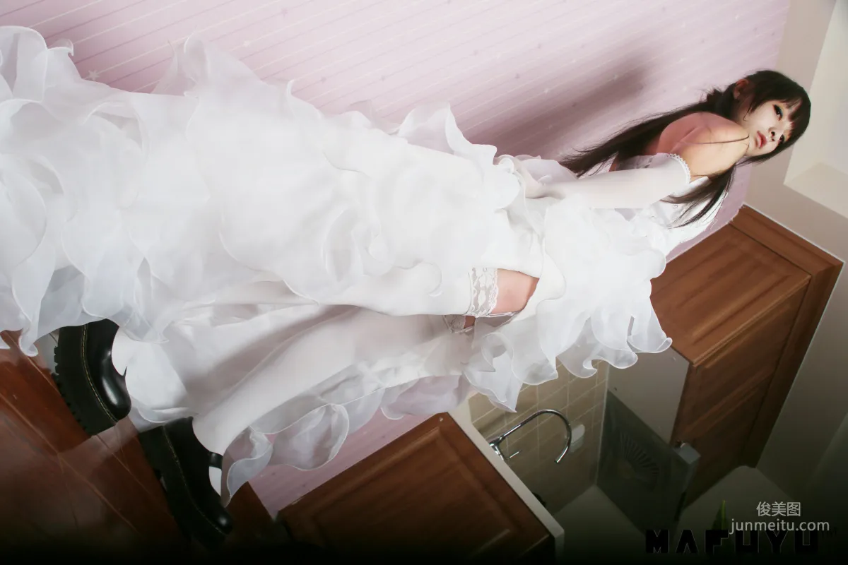 神楽坂真冬《婚紗系列》 [福利COSPLAY] 寫真集 2