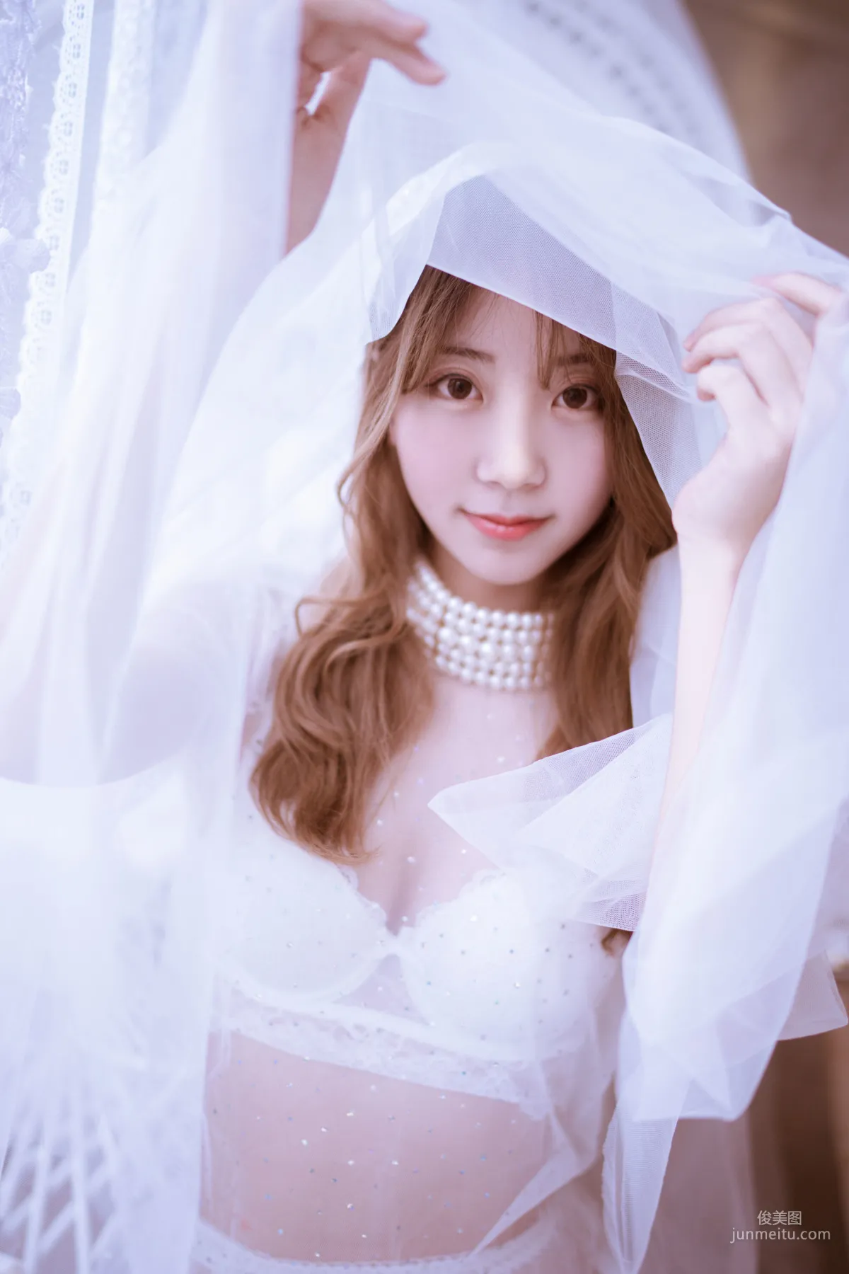 COSER黑川《年上彼女 婚紗+毛衣》 [COSPLAY少女] 寫真集 14
