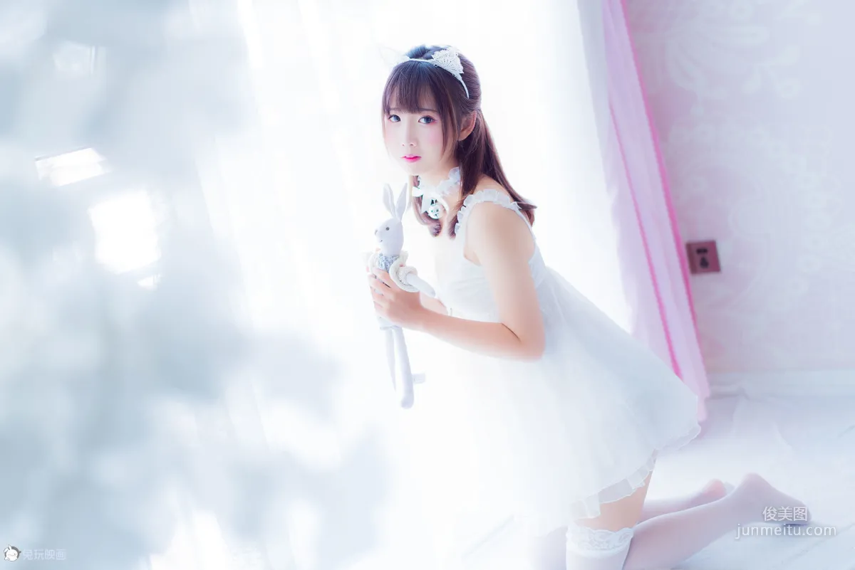 面餅仙兒《吊帶睡衣》 [福利COSPLAY] 寫真集 2