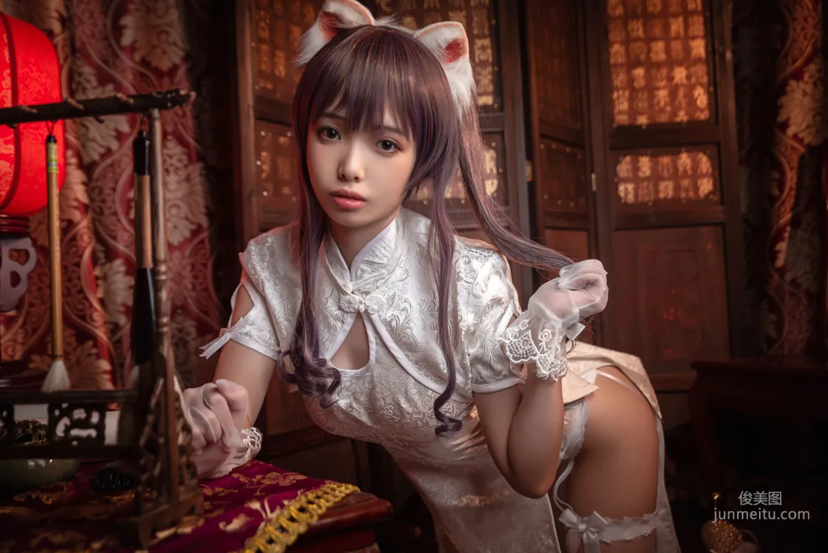 雯妹《旗袍白絲吊帶襪》 [COSPLAY福利] 寫真集 12