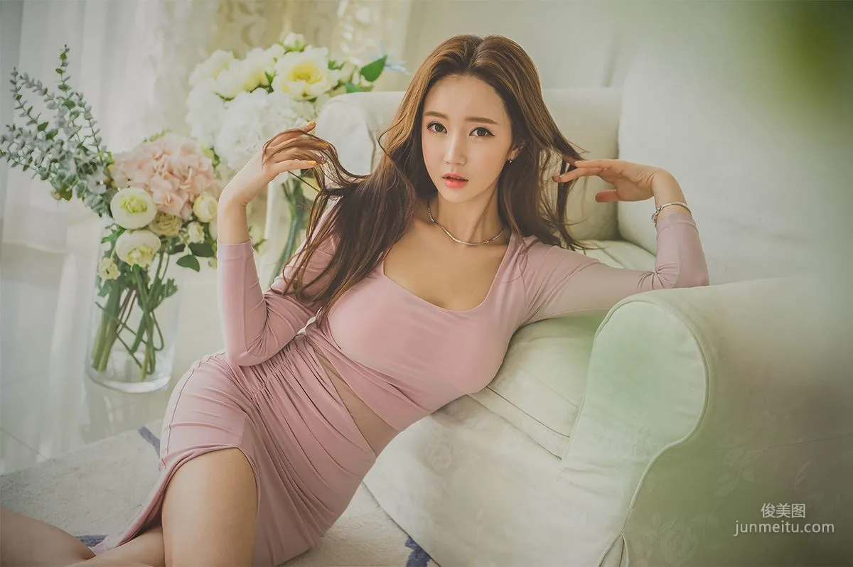 李妍靜《絕美高雅氣質女神3》寫真集 19
