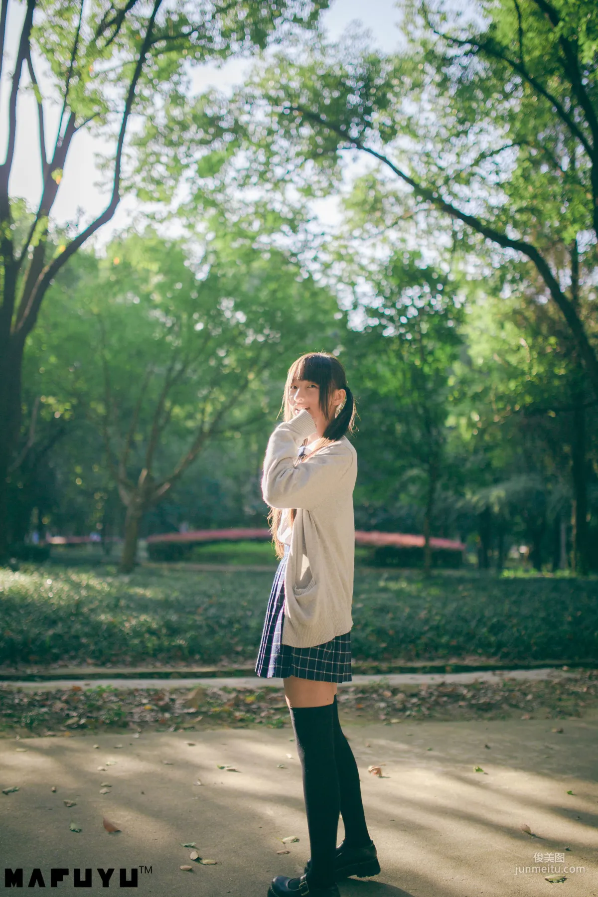 神楽坂真冬《陽光校服系列》 [COSPLAY美女] 寫真集 46