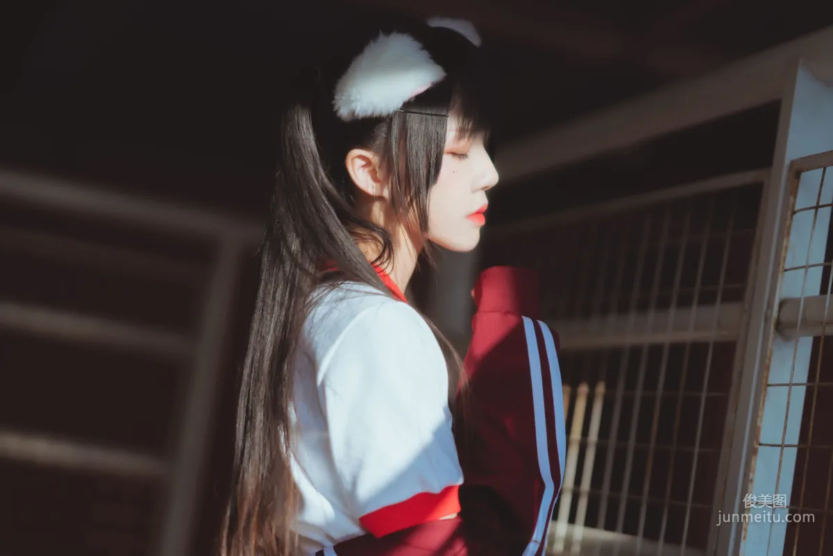 桜桃喵《紅色體操服》 [COSPLAY美女] 寫真集 3