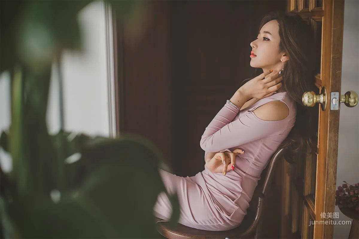 李妍靜《絕美氣質女神5》韓國美女寫真集 52