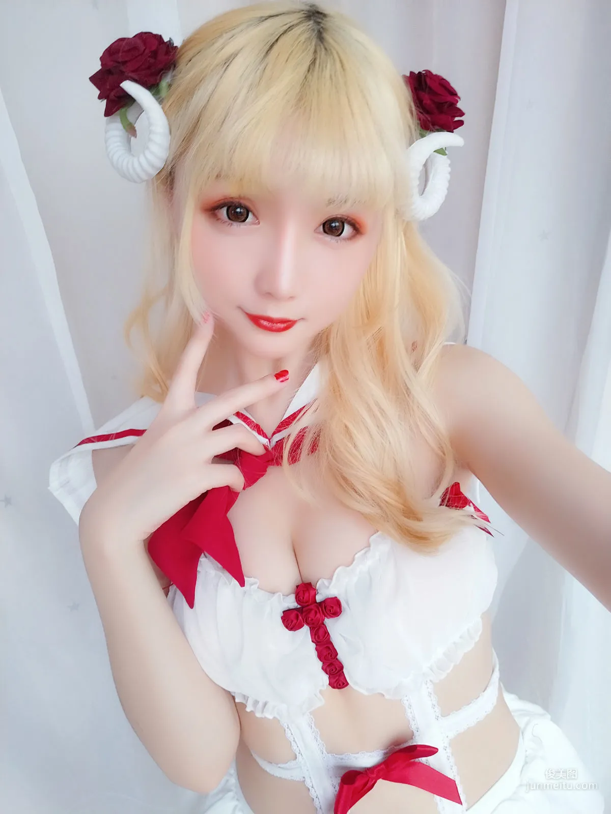 星之遲遲 《玫瑰月光包》 [福利COSPLAY] 寫真集 44