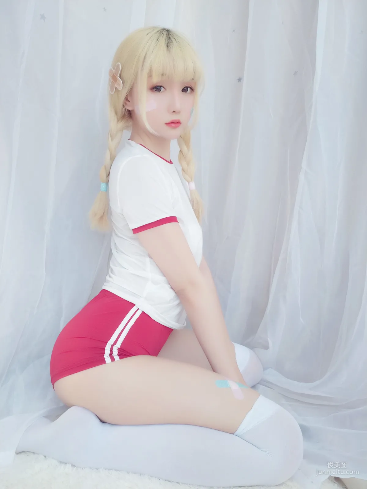 星之遲遲 《弱氣學園包》 [福利COSPLAY] 寫真集 30