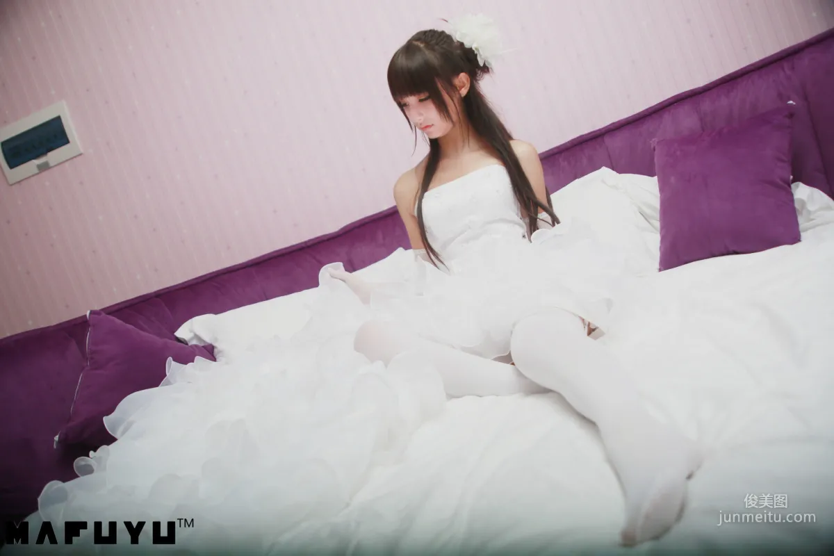 神楽坂真冬《婚紗系列》 [福利COSPLAY] 寫真集 15