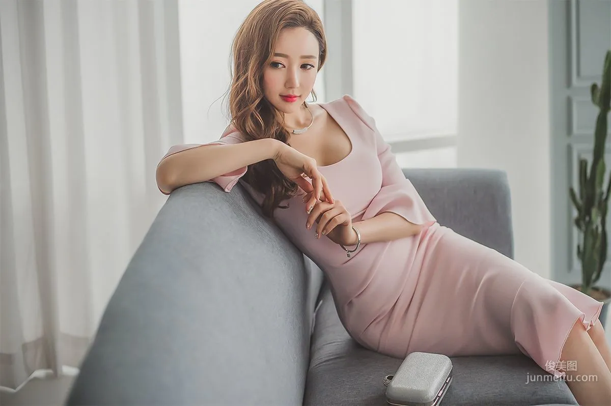 李妍靜《絕美氣質女神5》韓國美女寫真集 29