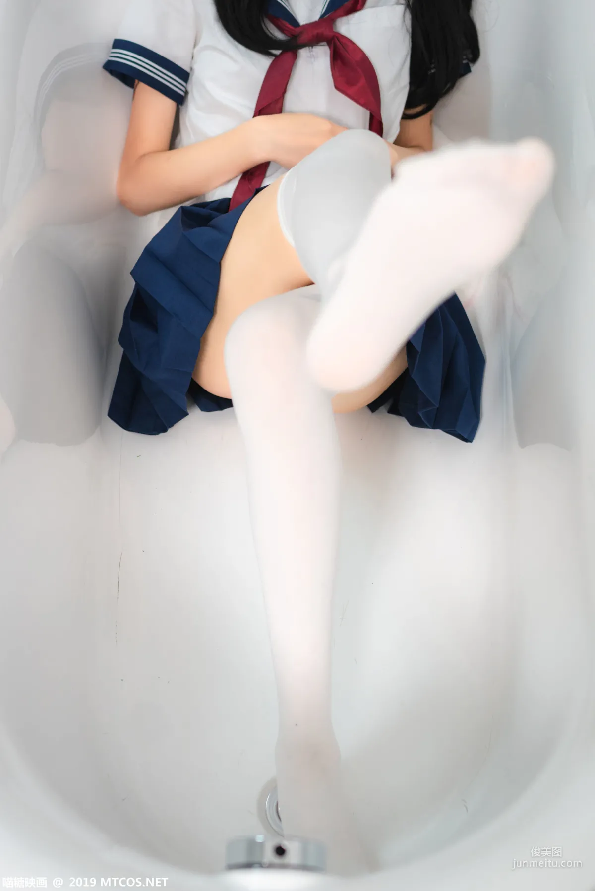 《蓝白水手服少女》 [喵糖映画] VOL.012 写真集39