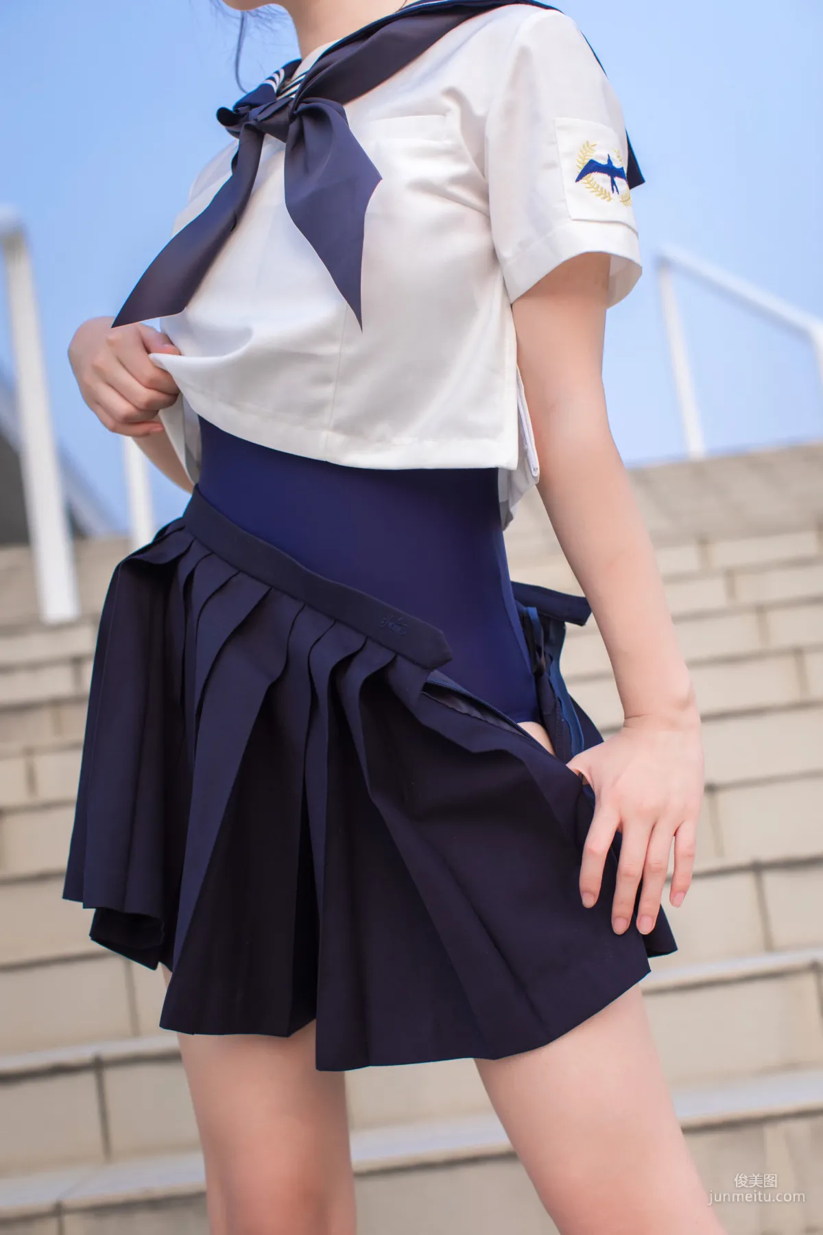 COSER雯妹《JK+白絲+死庫水》 [COSPLAY福利] 寫真集 11