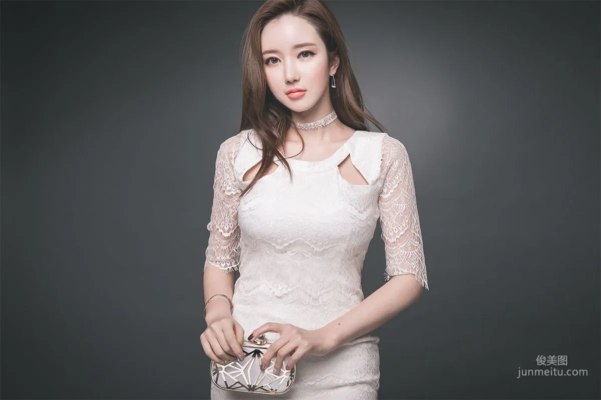 李妍靜《韓國網紅服裝模特2》寫真集 11