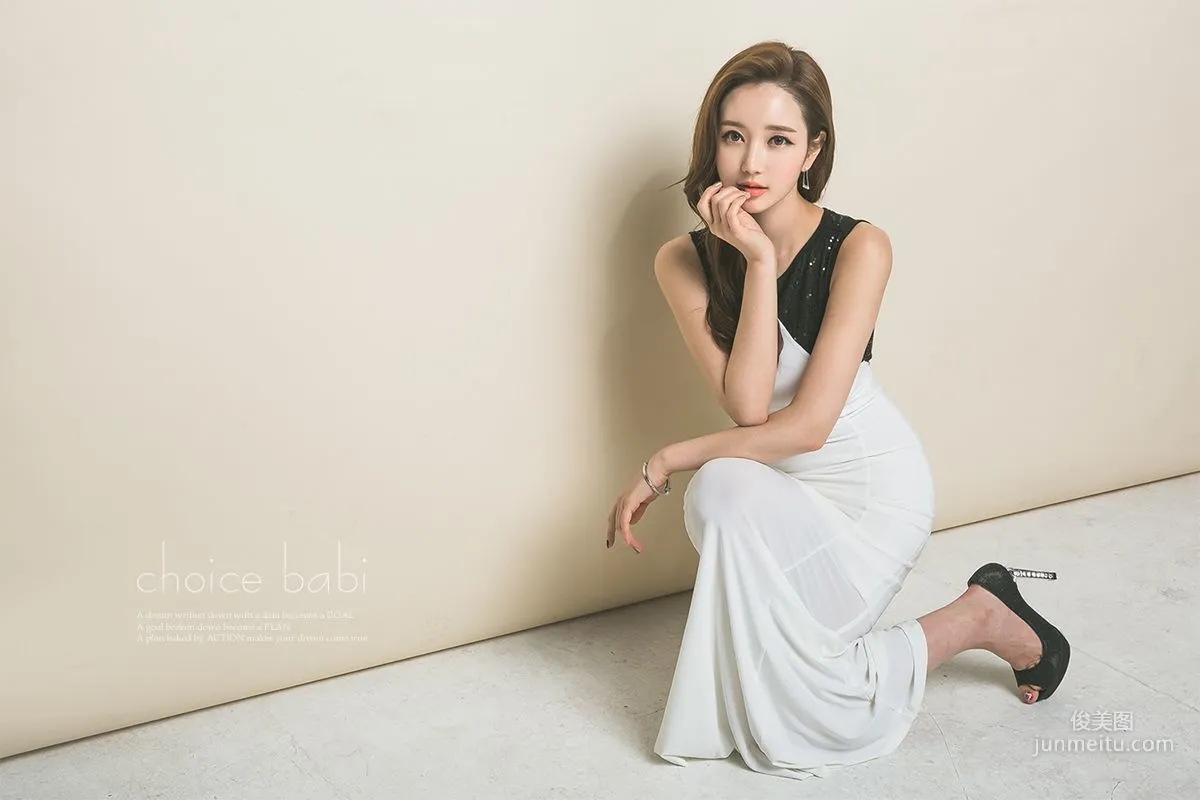 李妍靜《韓國網紅服裝模特2》寫真集 21