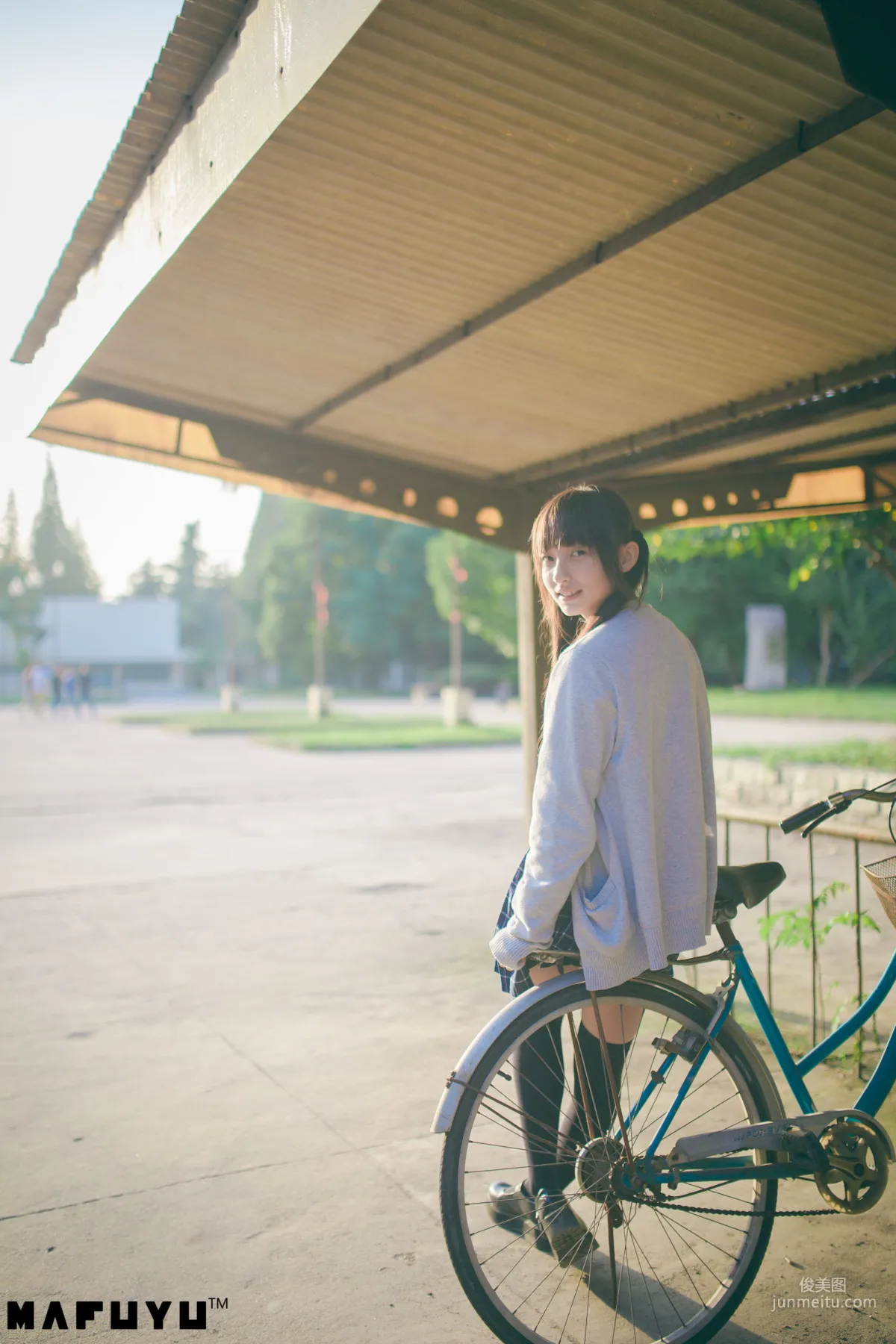 神楽坂真冬《陽光校服系列》 [COSPLAY美女] 寫真集 72