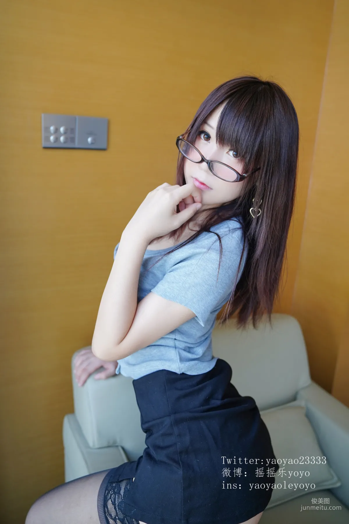 COSER搖搖樂yoyo《制服禦姐》 [COSPLAY福利] 寫真集 40