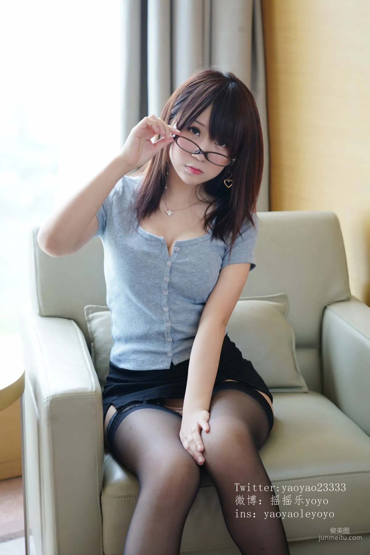 COSER搖搖樂yoyo《制服禦姐》 [COSPLAY福利] 寫真集 43