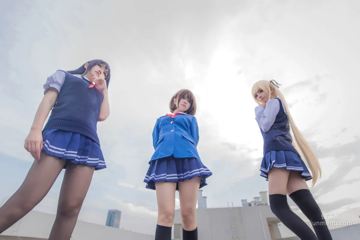 白金Saki 《校服》 [COSPLAY福利] 写真集17