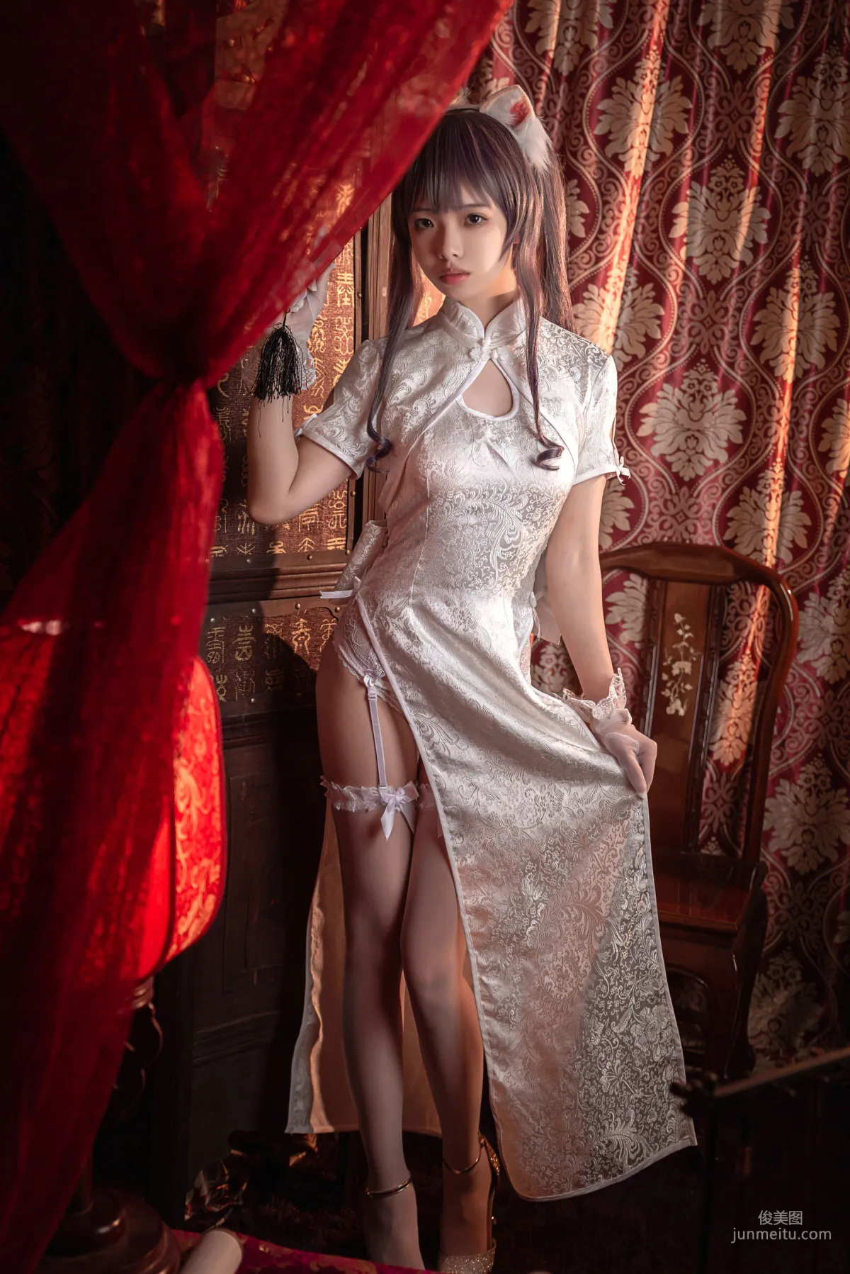 雯妹《旗袍白絲吊帶襪》 [COSPLAY福利] 寫真集 11