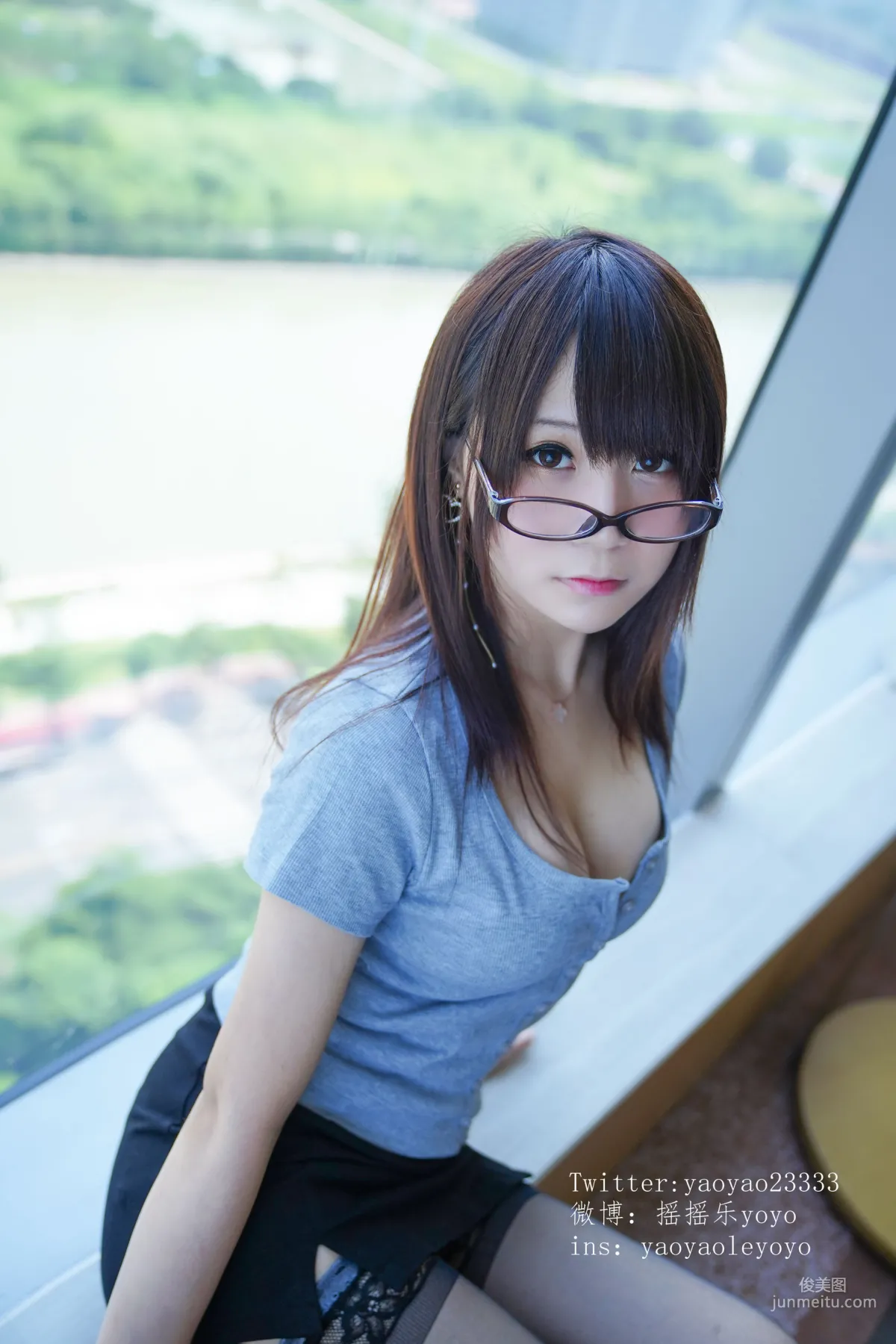 COSER搖搖樂yoyo《制服禦姐》 [COSPLAY福利] 寫真集 26