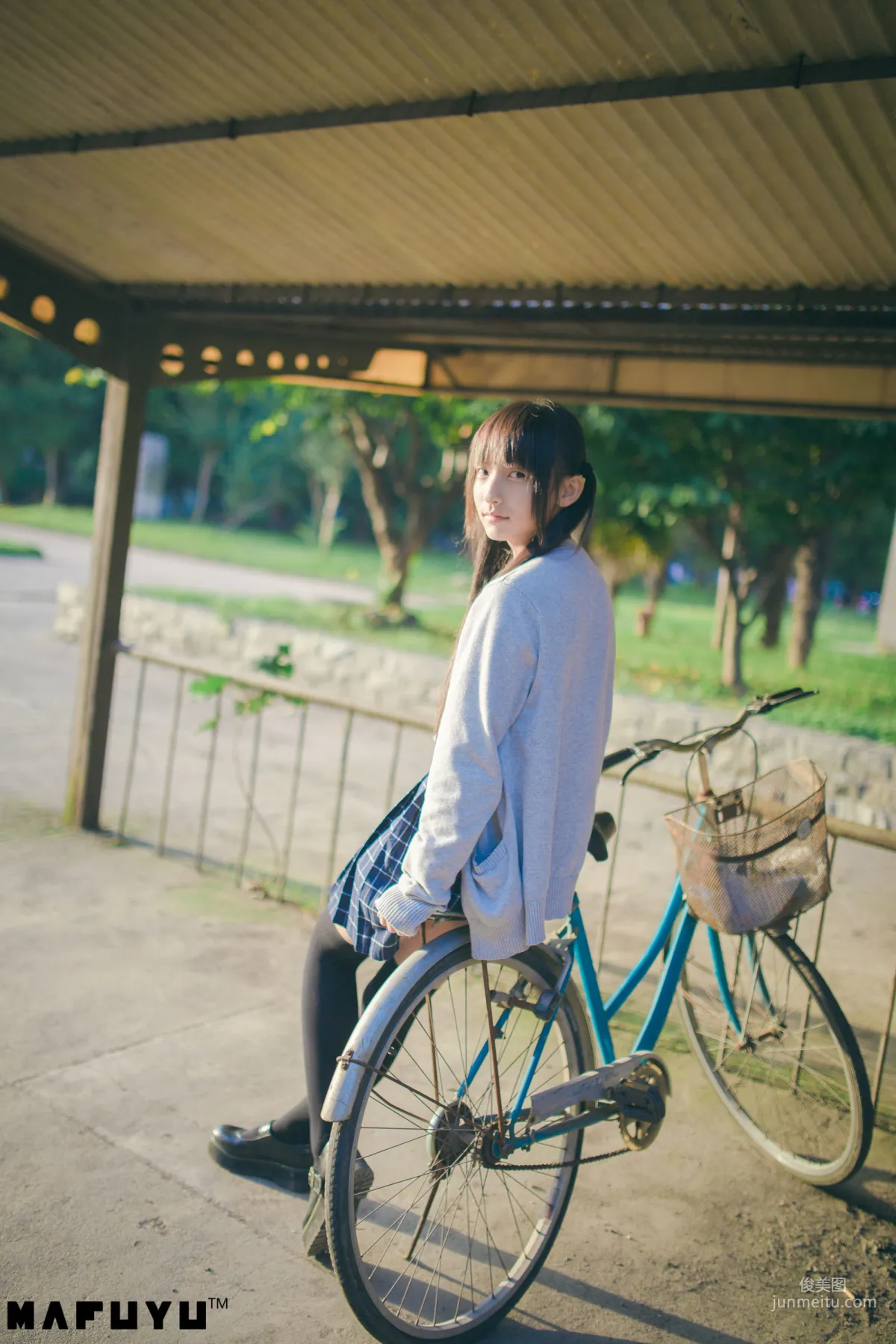 神楽坂真冬《陽光校服系列》 [COSPLAY美女] 寫真集 74