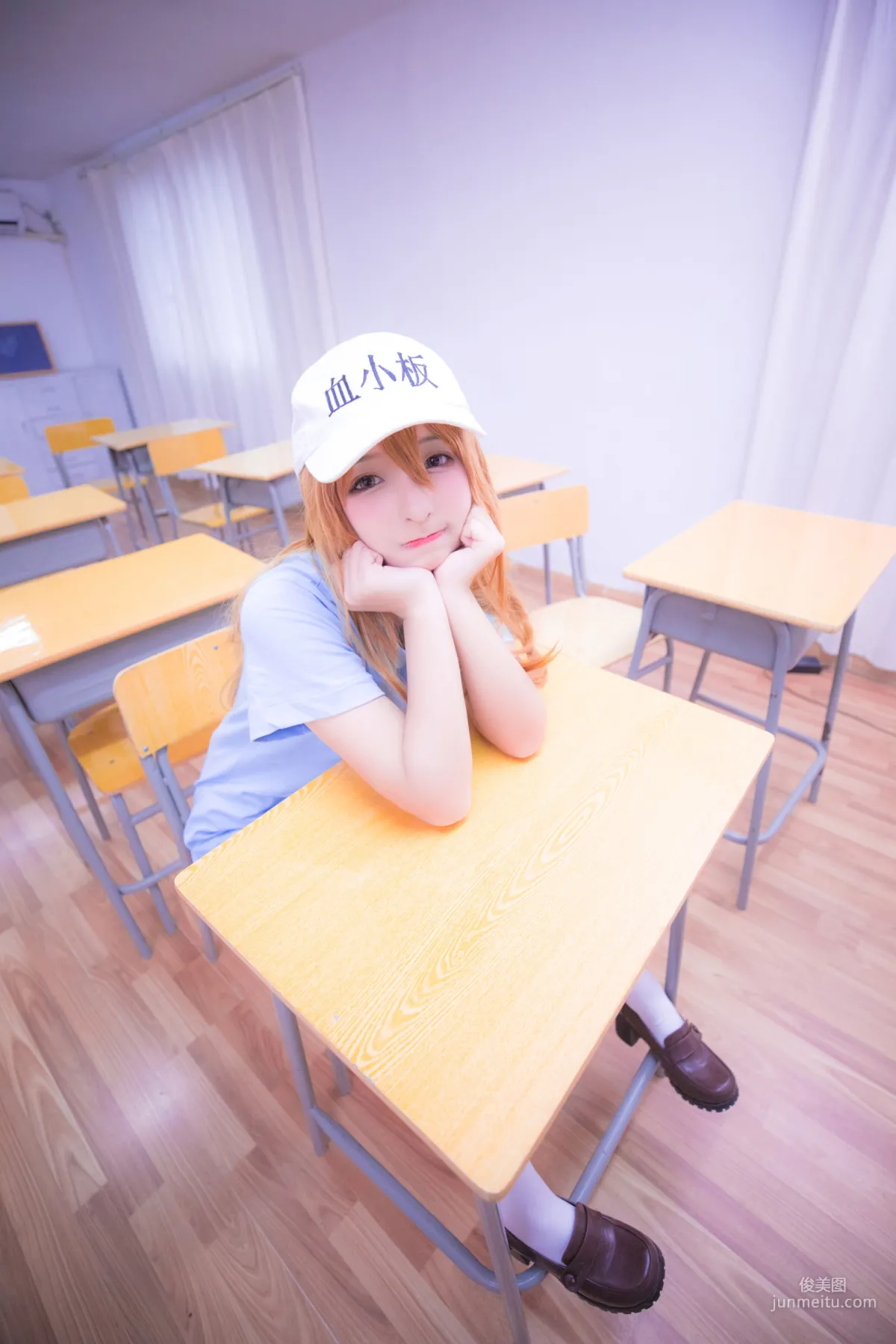 神楽坂真冬《血小闆》 [COSPLAY少女] 寫真集 2