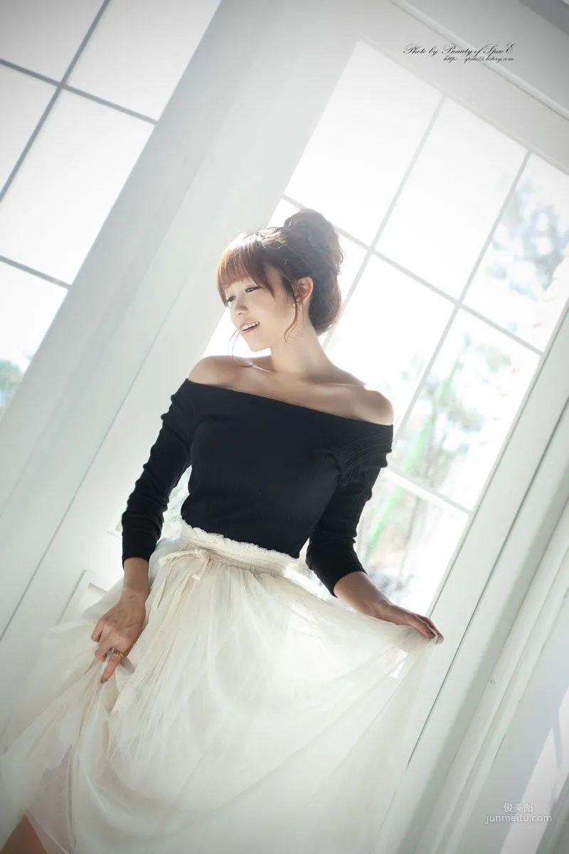 [韩国美女] 李恩慧《白色淑女长裙》 写真集45