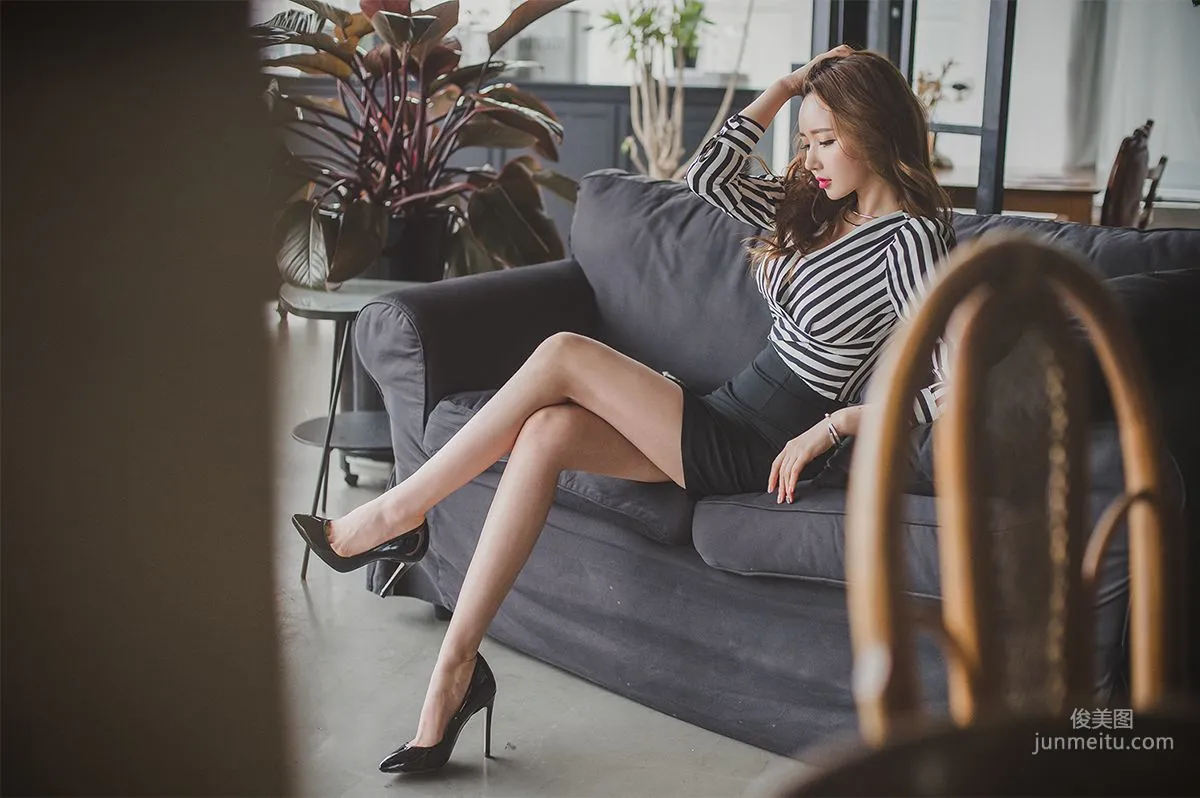 李妍静《绝美气质女神5》韩国美女写真集2