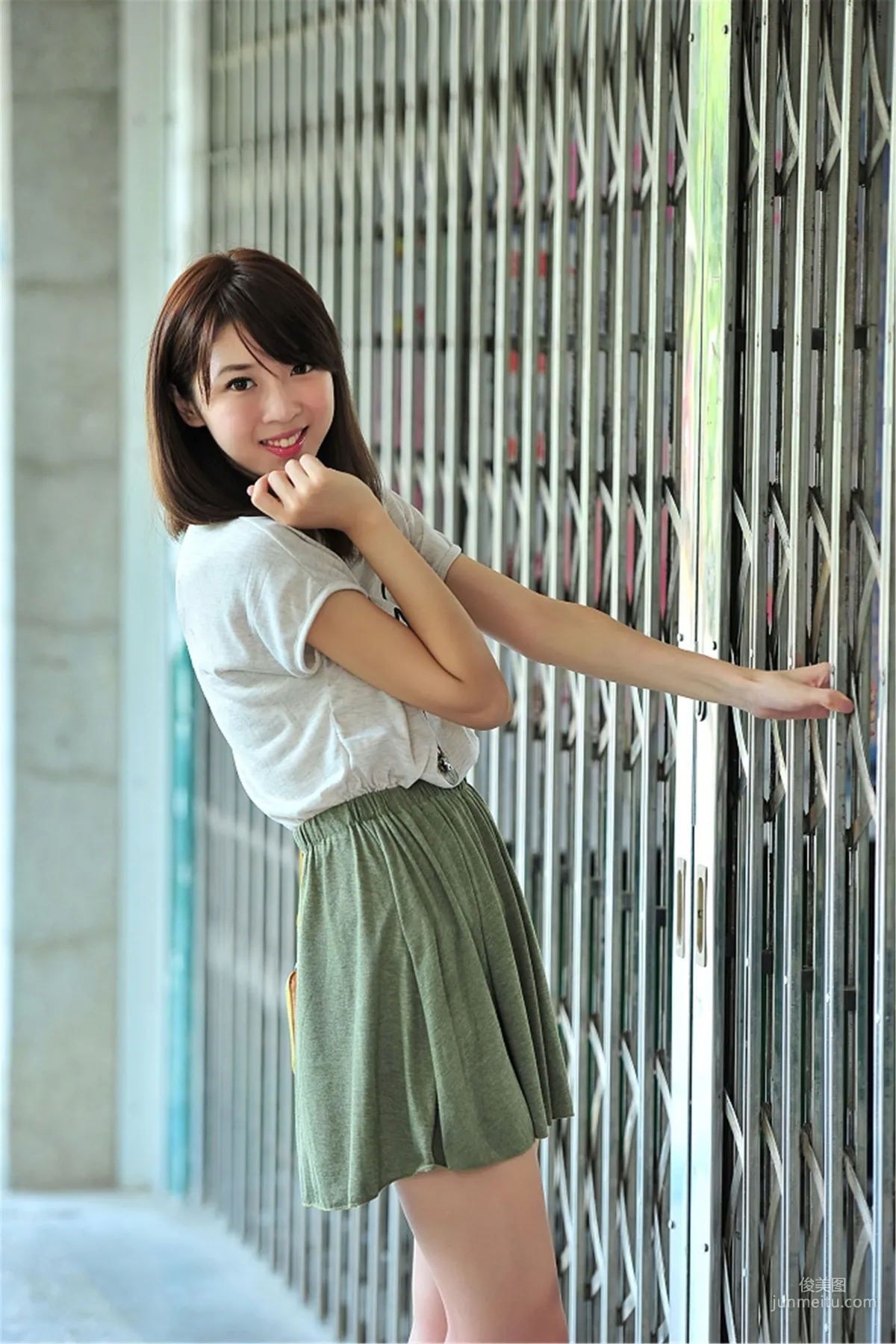 台灣正妹小玉《士林國小外拍》寫真集 12